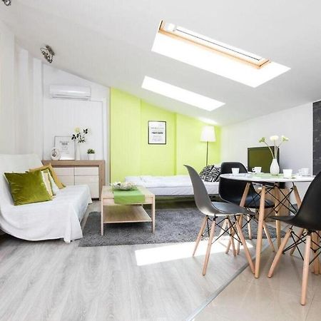Urban Nest Apartments Lazarza 3 Krakov Exteriér fotografie